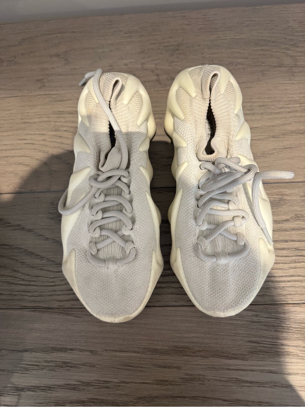 Yeezy Sneakers in Cream/Beige